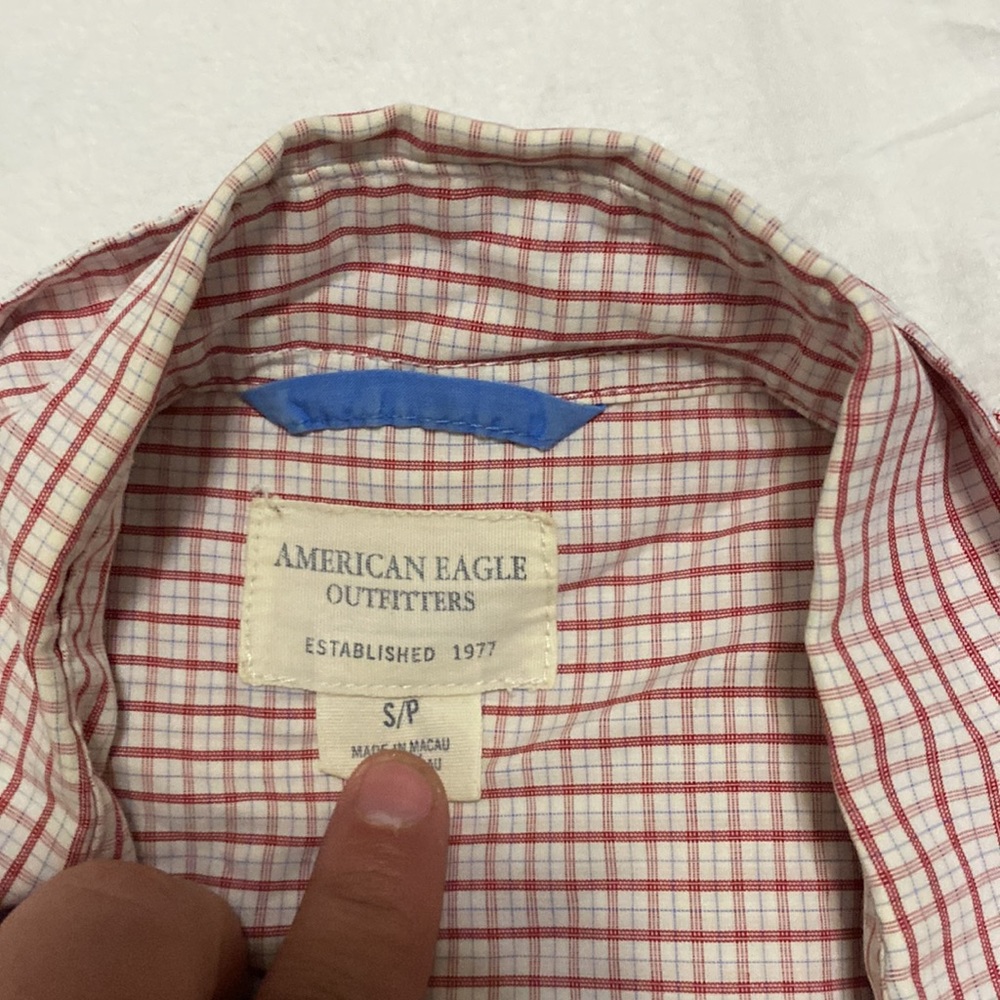 American eagle button down‎ - Picture 2 of 2